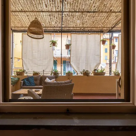 Terrazza Mossotti * Pise